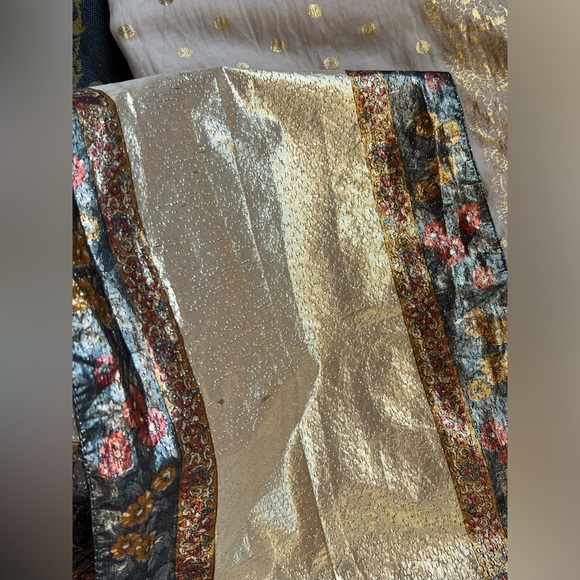 1️⃣3️⃣Lot of 13 Random Scarves-Varying Colors/Sizes/Brands/Materials/Conditions - Picture 6 of 17